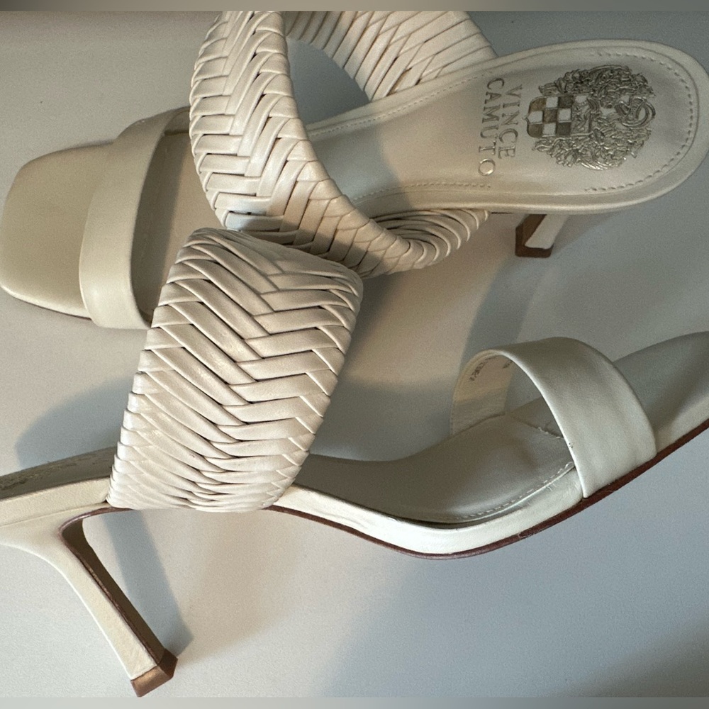 Vince Camuto Cream Woven Strap Heeled Sandals – Size 8 – NWOT